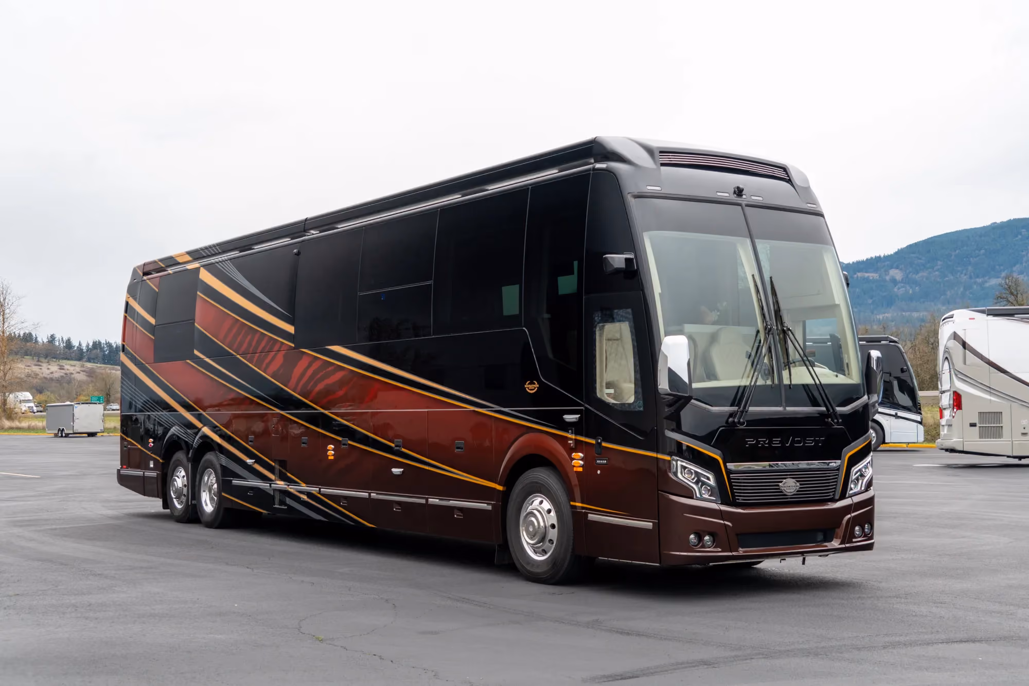 Exterior of Marathon Coach #1398 | Luxury Motorcoach for Sale