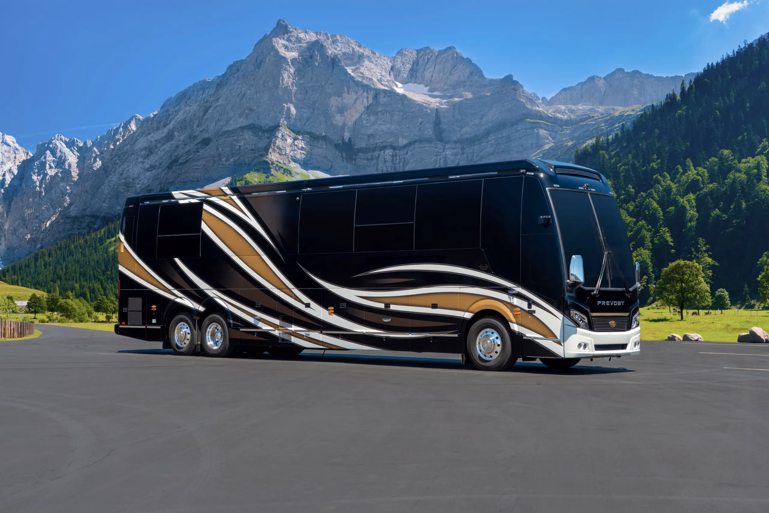 Marathon Coach #1408