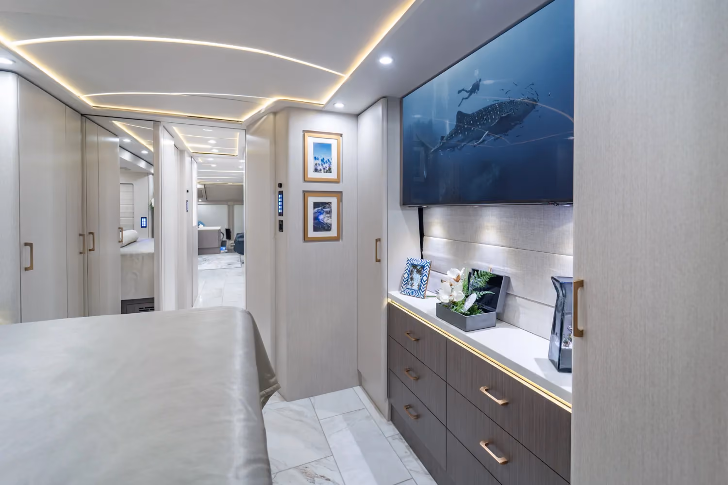 Interior of Marathon Coach #1410 | Luxury Motorcoach for Sale