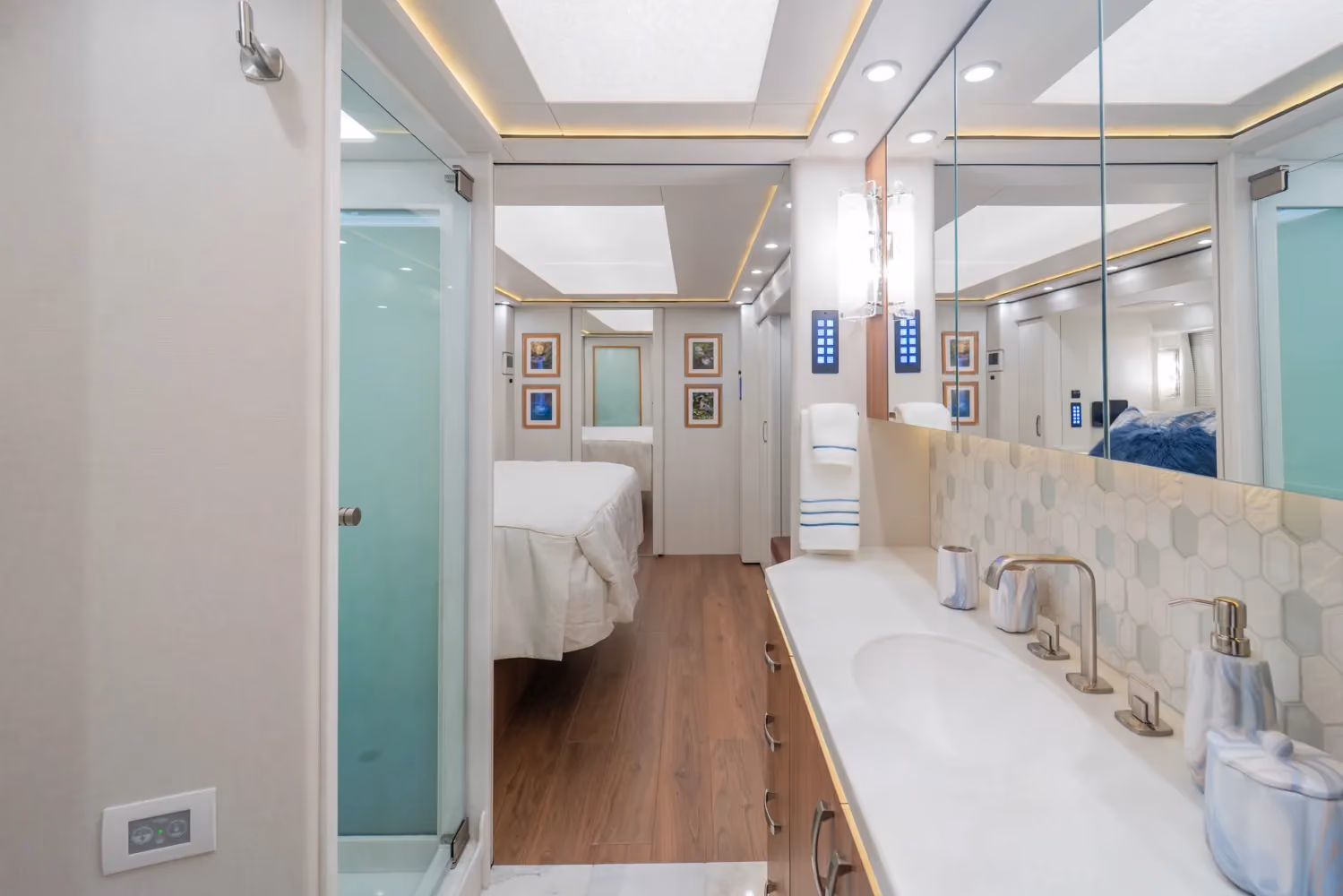 Interior of Marathon Coach #1411