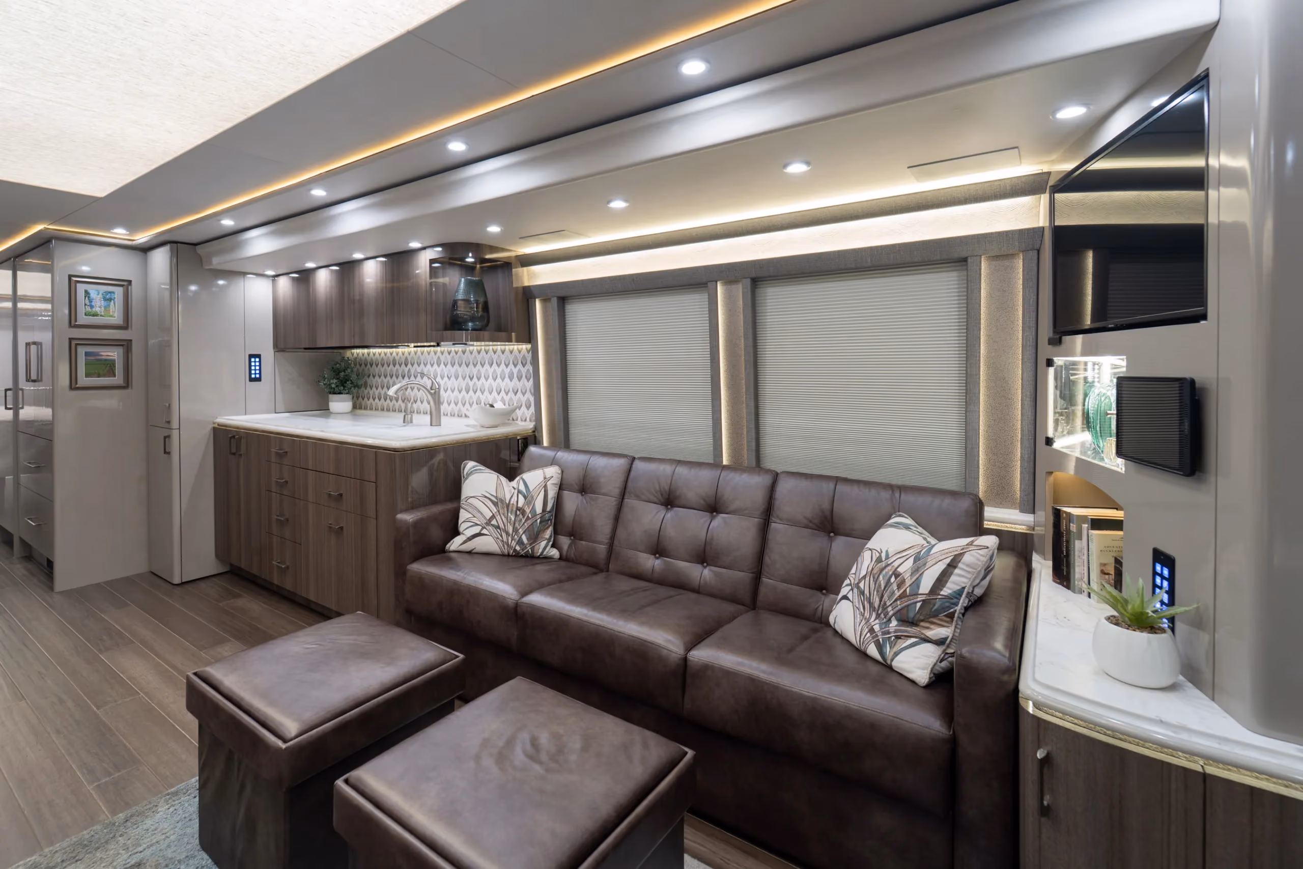 Interior overview of Marathon Coach 1341