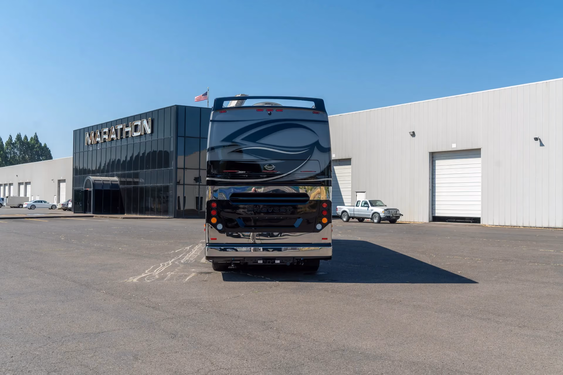 Marathon Coach #1372 | Luxury Motorcoach for Sale