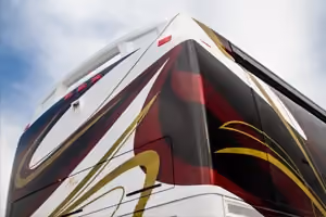 Show Coach 1225 paint production