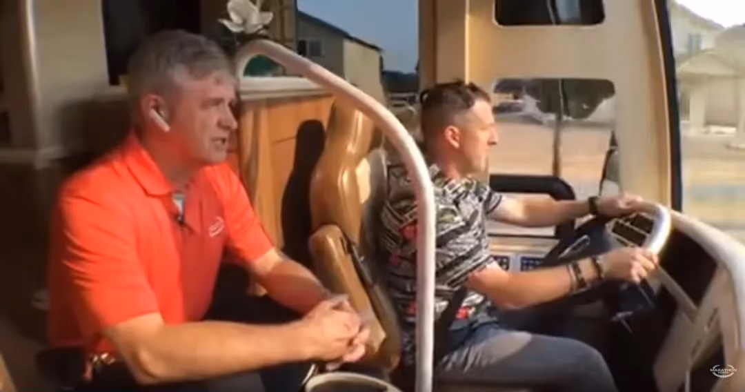 Mal Drives a Luxury RV. Marathon Mondays with Mal: Ep.75