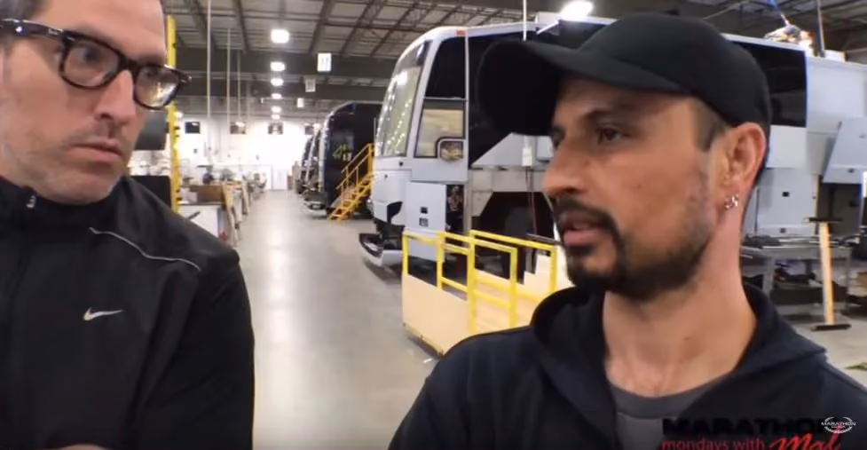 Luxury RV Paint Finishing. Marathon Mondays with Mal: Ep.17