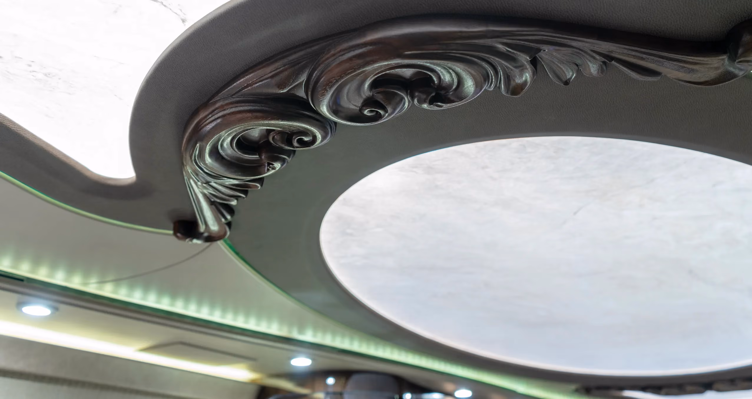Custom Design the Luxury Coach of Your Dreams