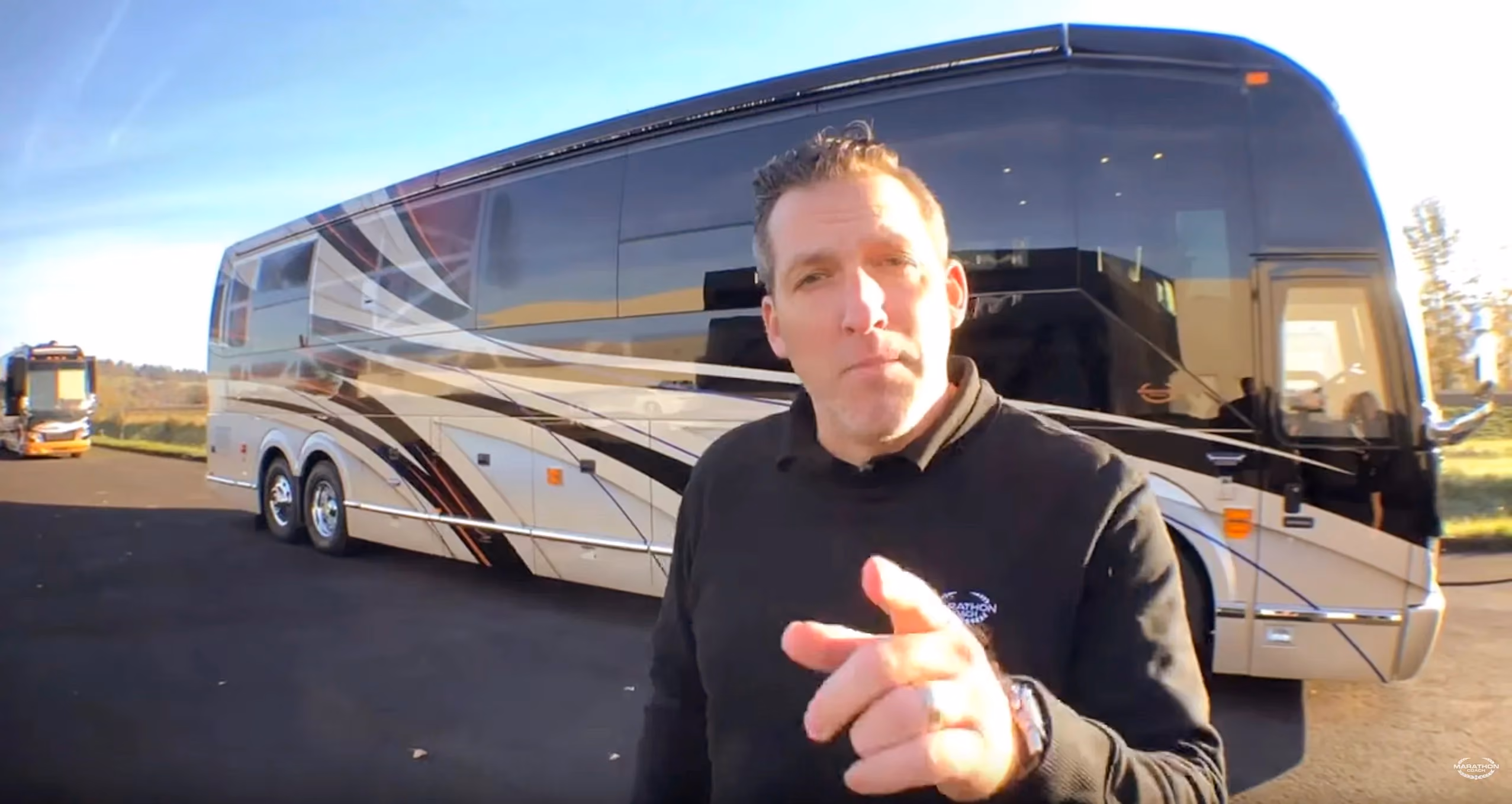 Stunning Luxury RV (1290). Marathon Mondays w/Mal Ep.139