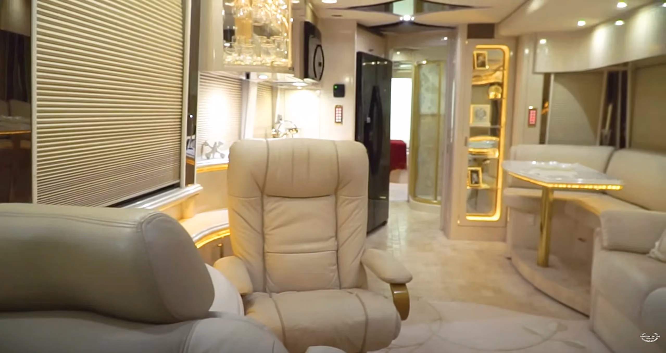 Enduring Extravagance in a Luxury RV: Marathon Coach #0871