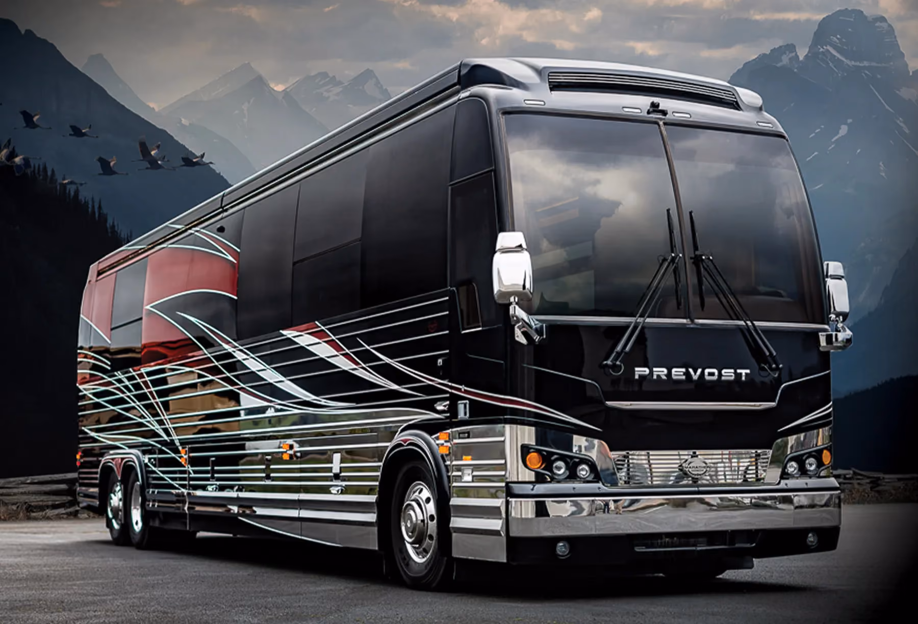 Luxury Motorcoach: Marathon Coach 1317