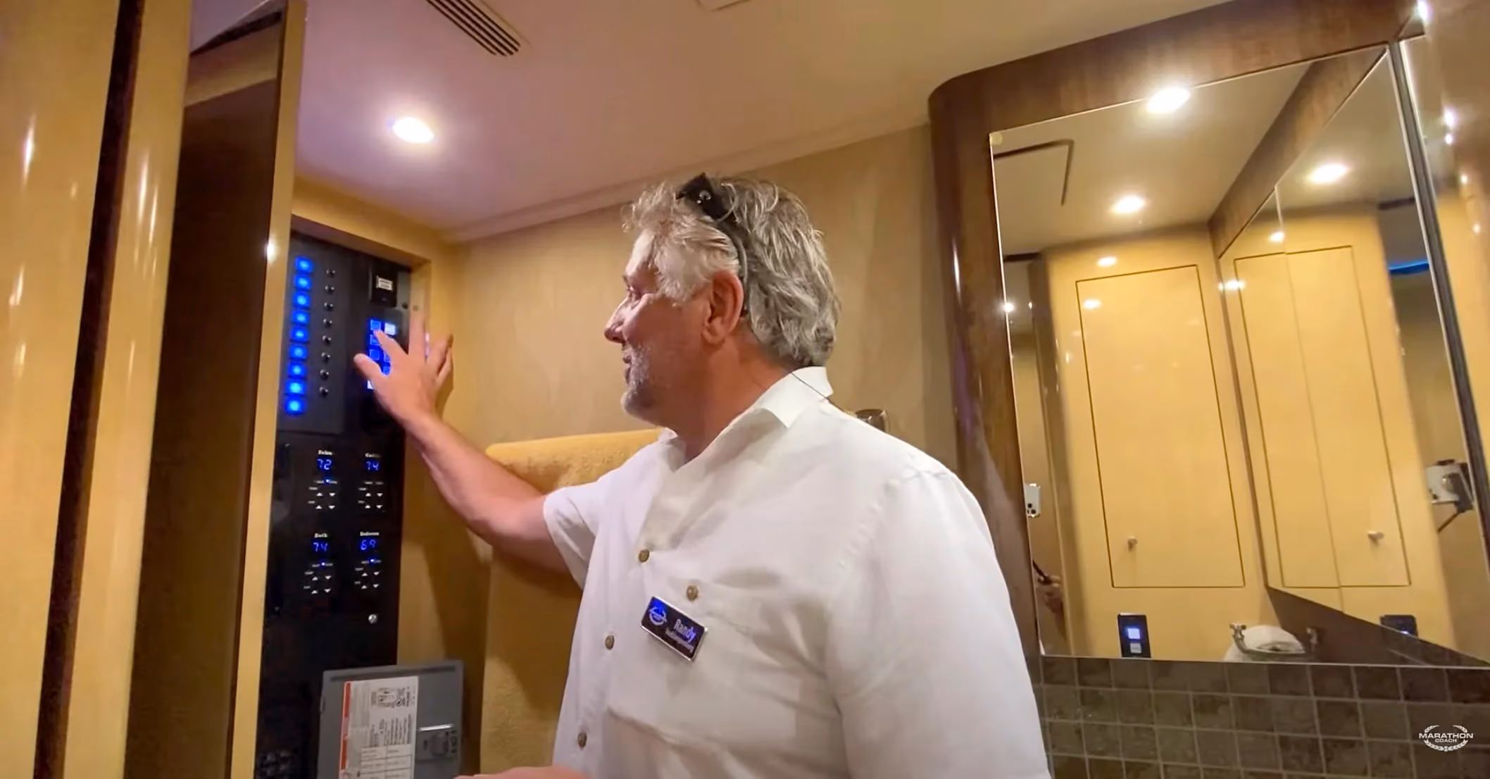 Staying Comfortable in Marathon Coach 1201: Randy, Dawn and a Marathon Coach Ep.54