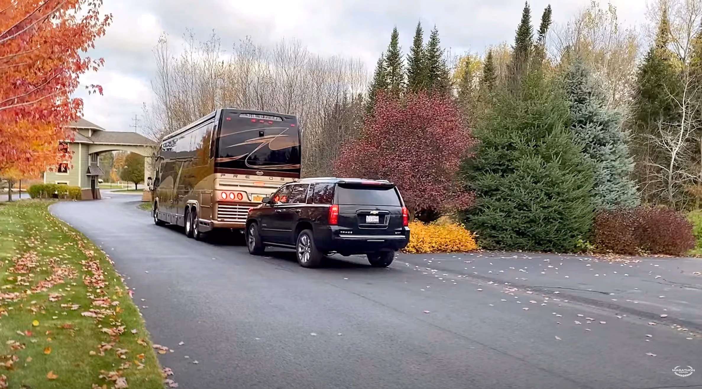 Marathon Coach 1201