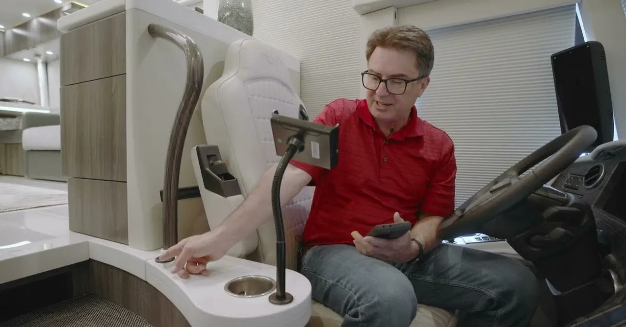 Quick Tour: H3-45 Center Console