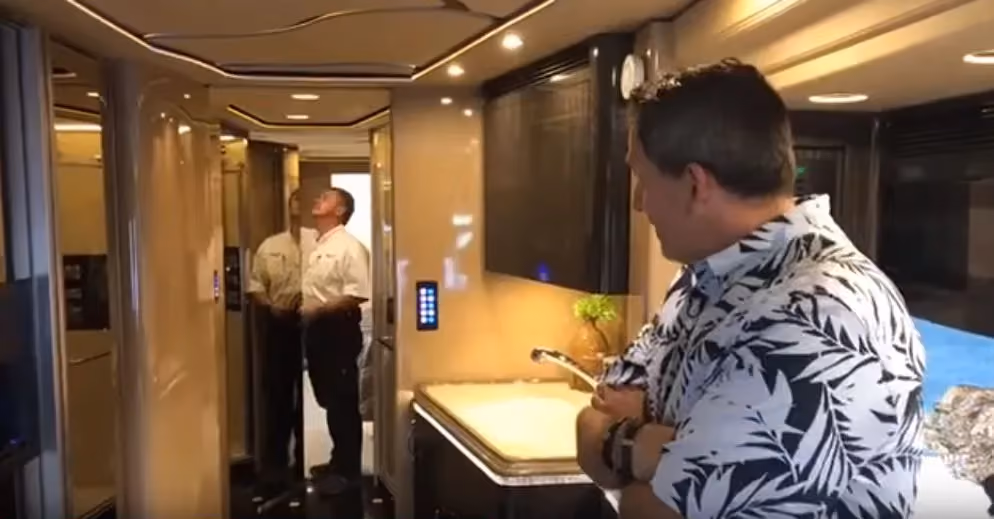 Timeless Design in a Luxury RV. Marathon Mondays with Mal: Ep.80