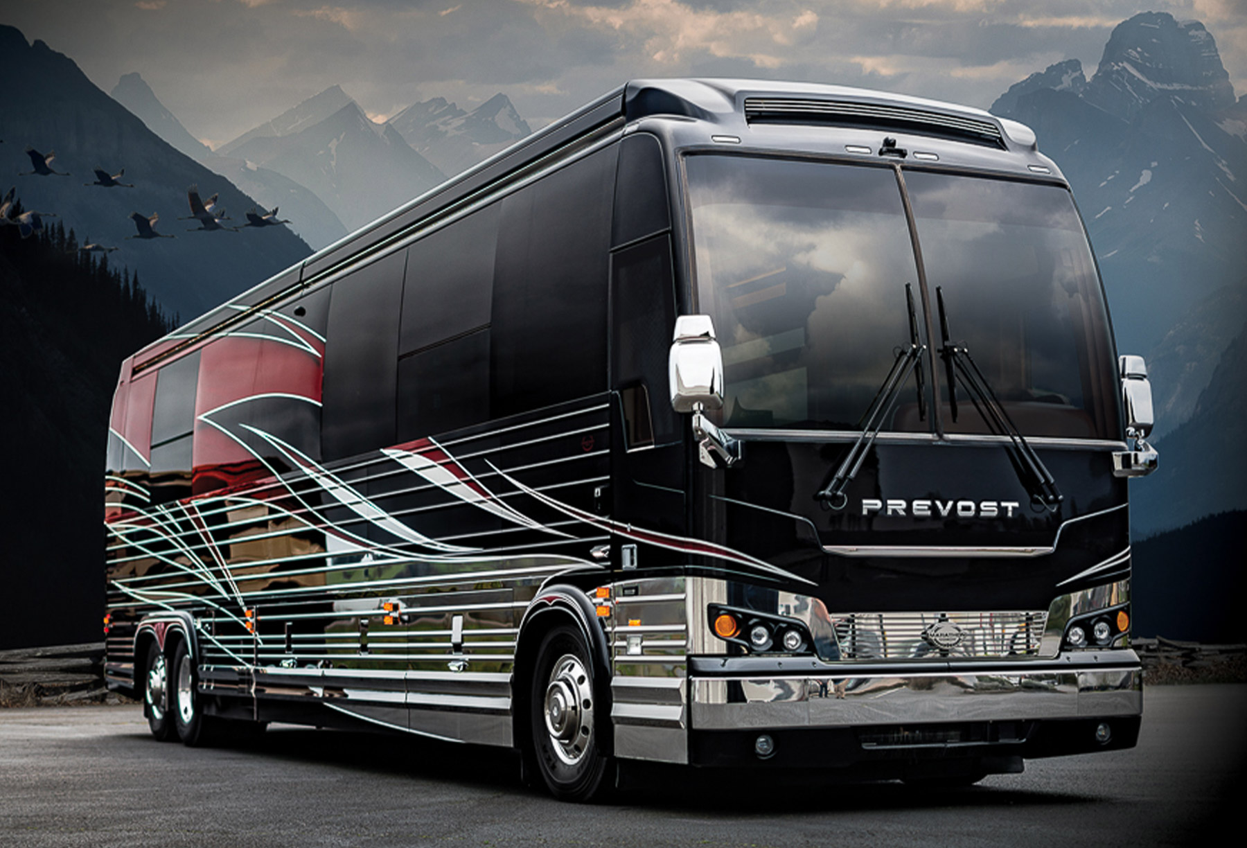 Luxury RV: Marathon Coach 1317