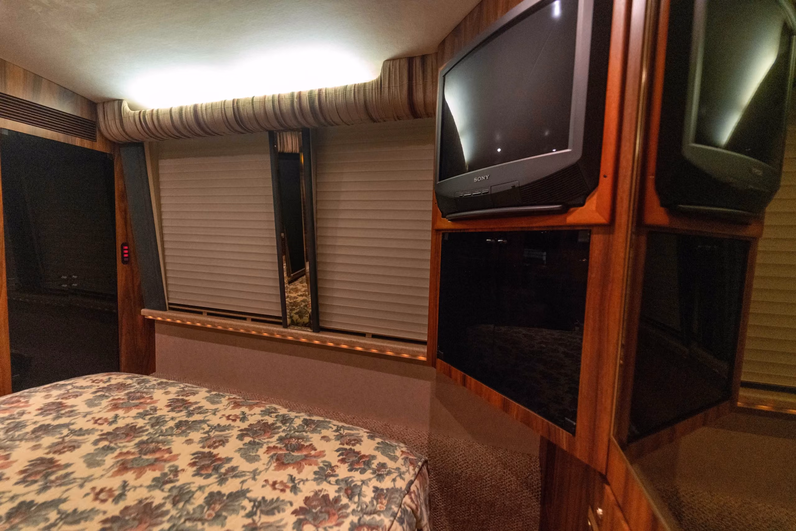 Interior detail of Marathon Coach 0363
