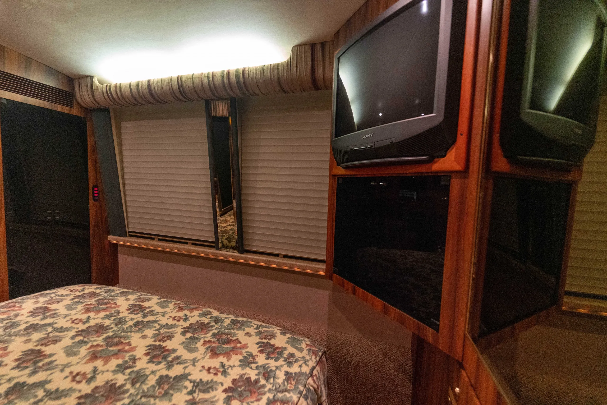 Interior detail of Marathon Coach 0363