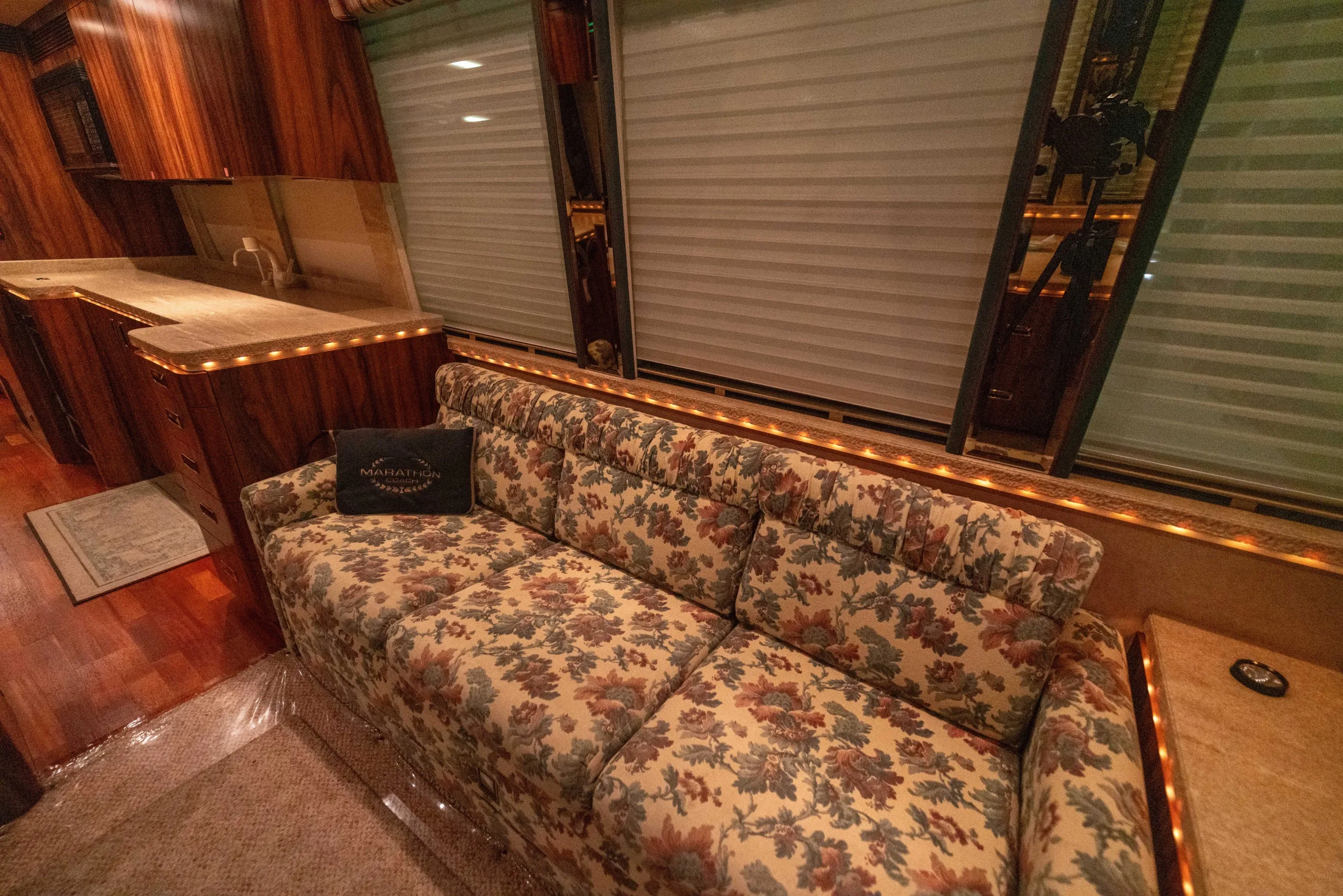 Interior overview of Marathon Coach 0363