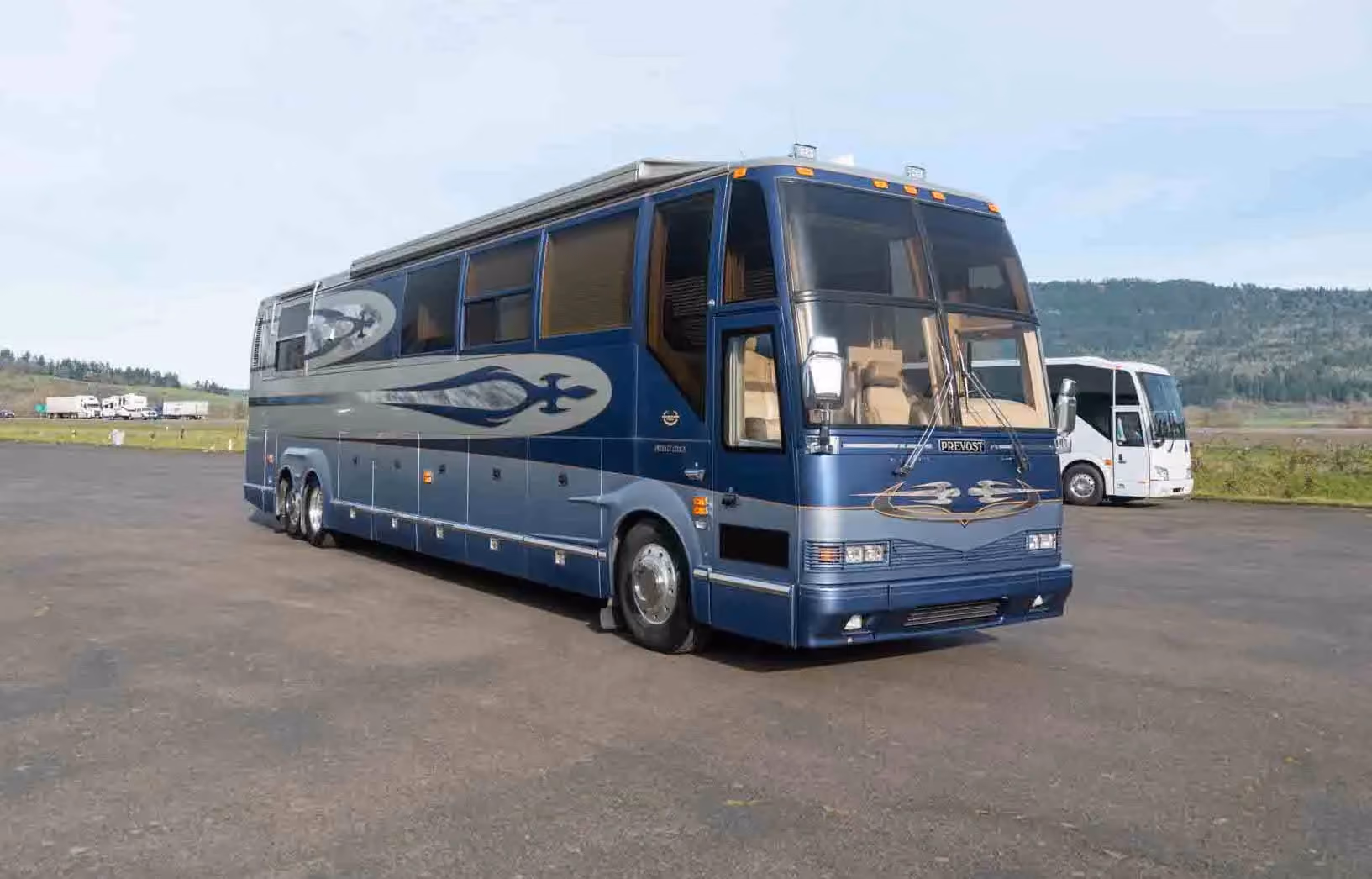 Rear bedroom of Marathon Coach 0735
