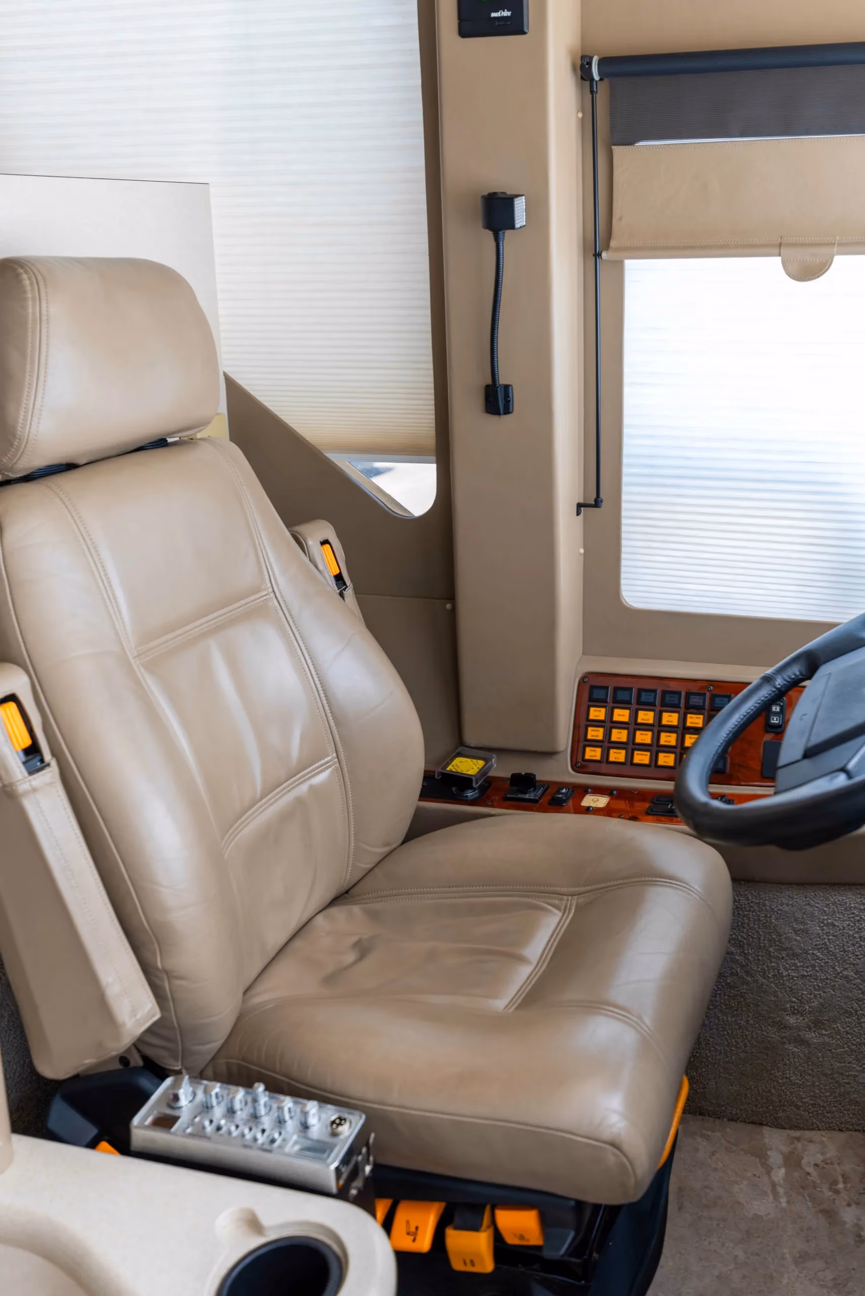 Interior of 2002 Marathon Coach 0745