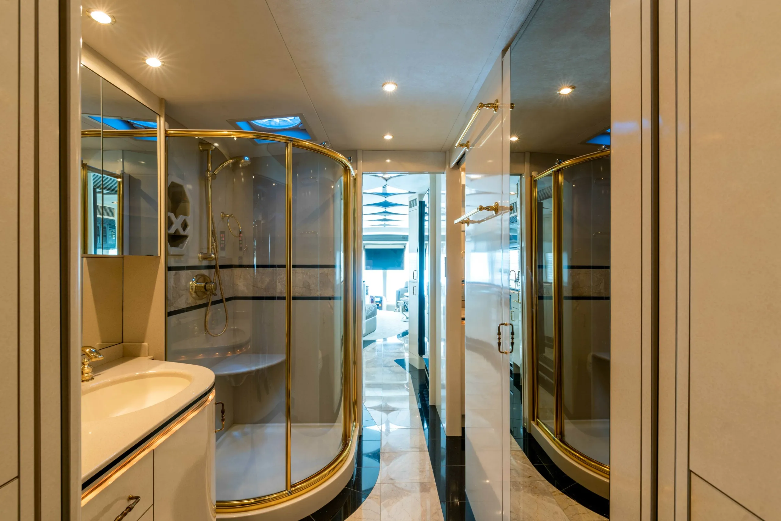 Interior living area of Marathon Coach 0745