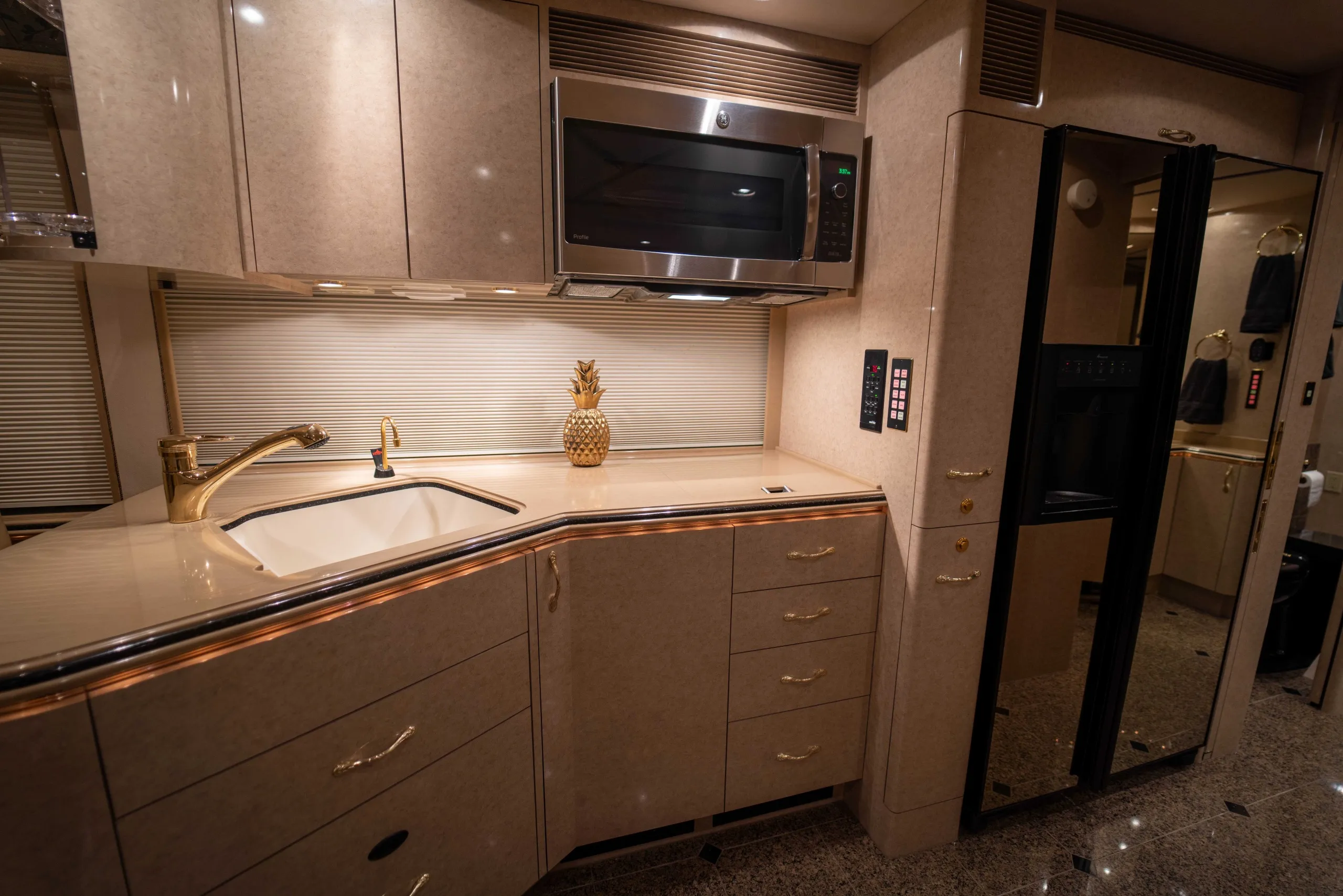 Interior detail of Marathon Coach 0826