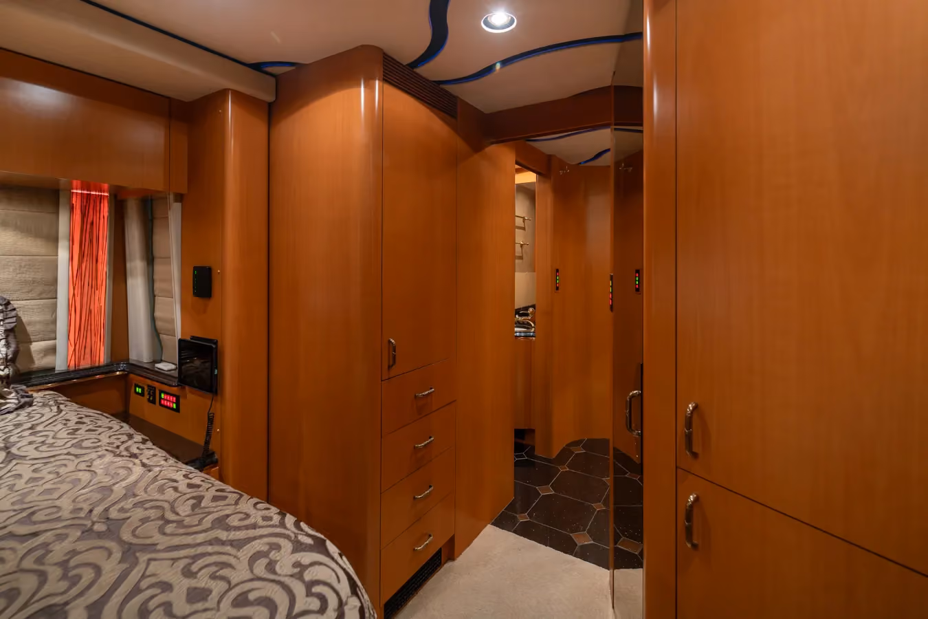 Entertainment center with 32-inch LCD in Marathon Coach 0959