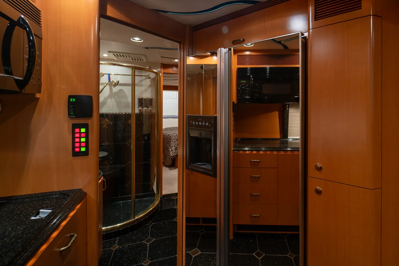 Cabinetry detail close-up in Marathon Coach 0959