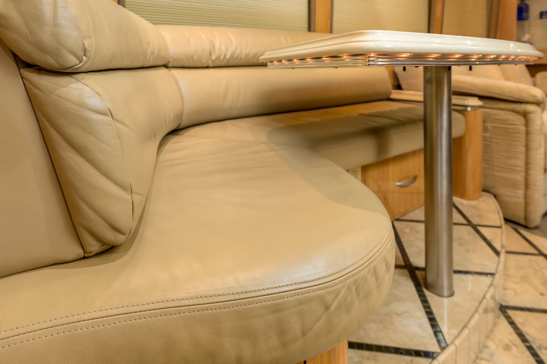 TechLink electrical system in Marathon Coach 0979