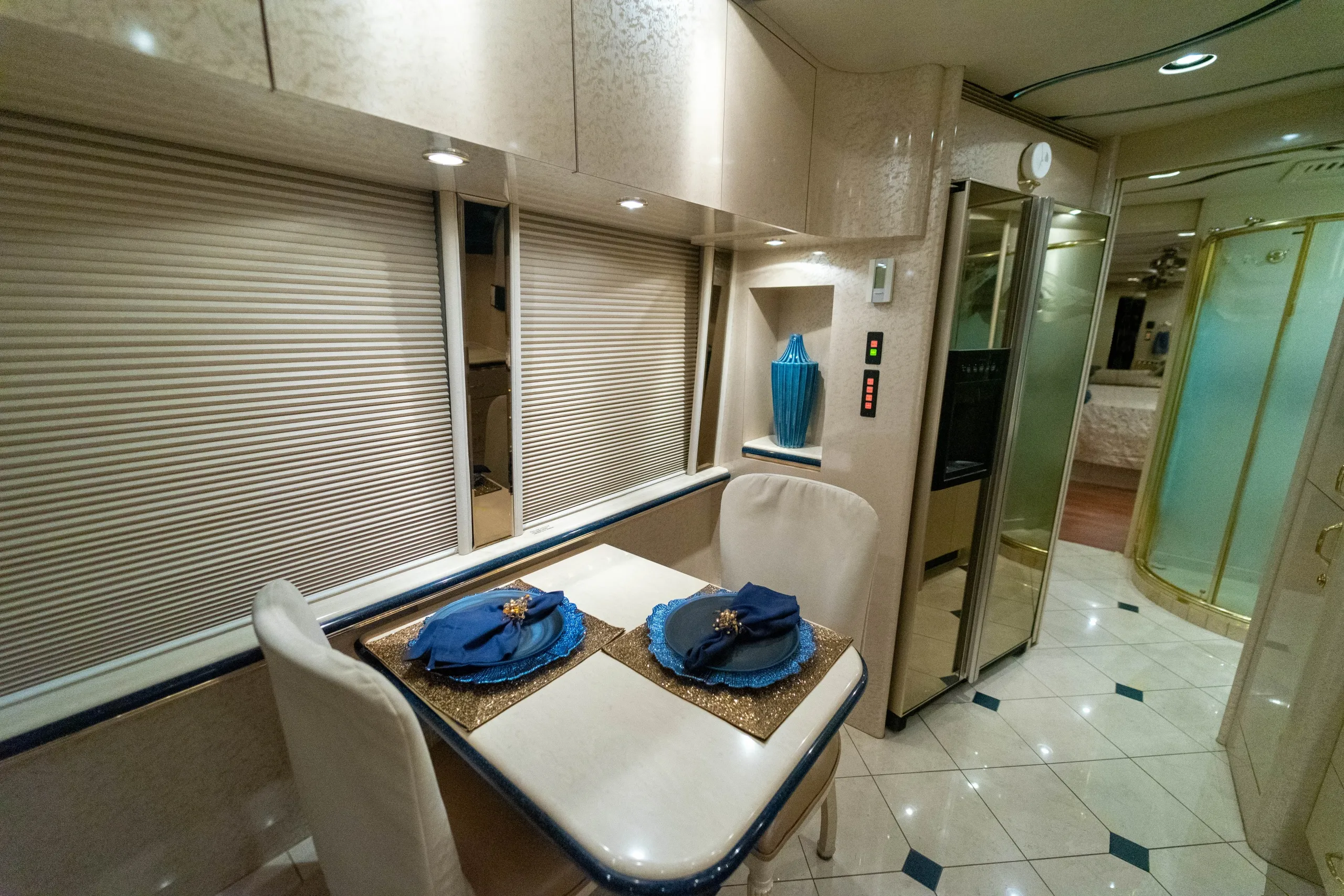 Galley kitchen of Marathon Coach 1006