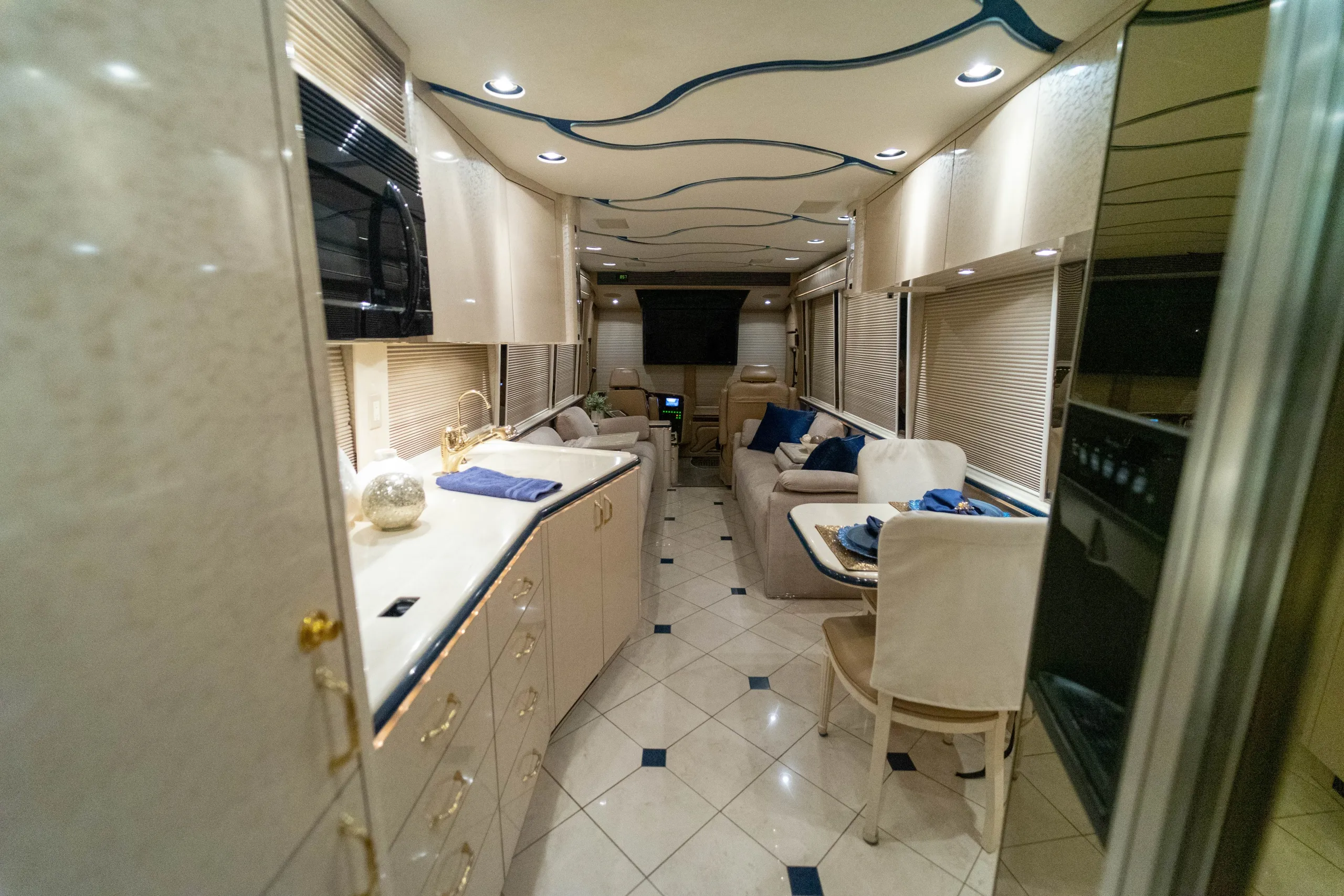 Galley surface detail in Marathon Coach 1006
