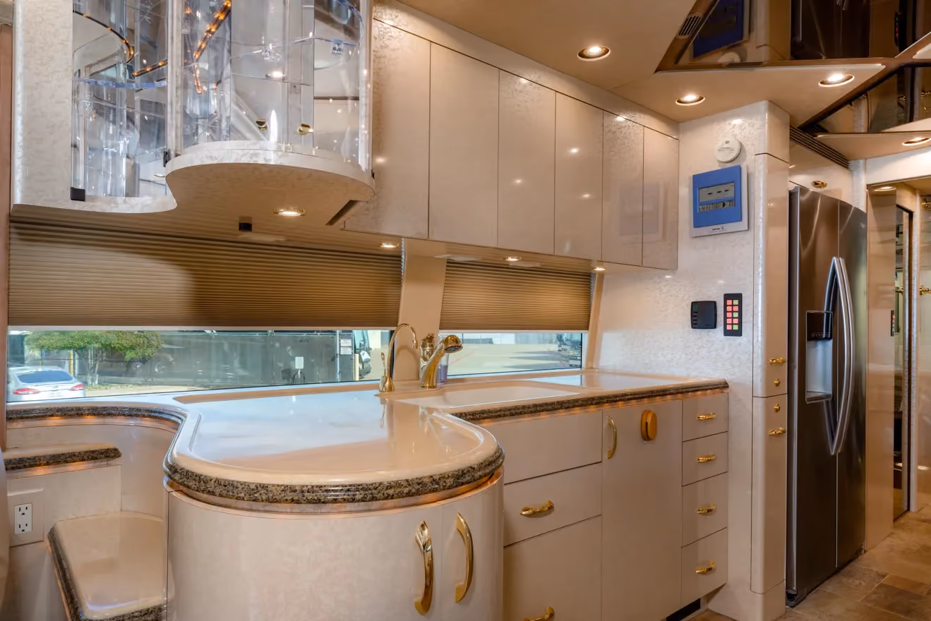 Bathroom area of Marathon Coach 1011