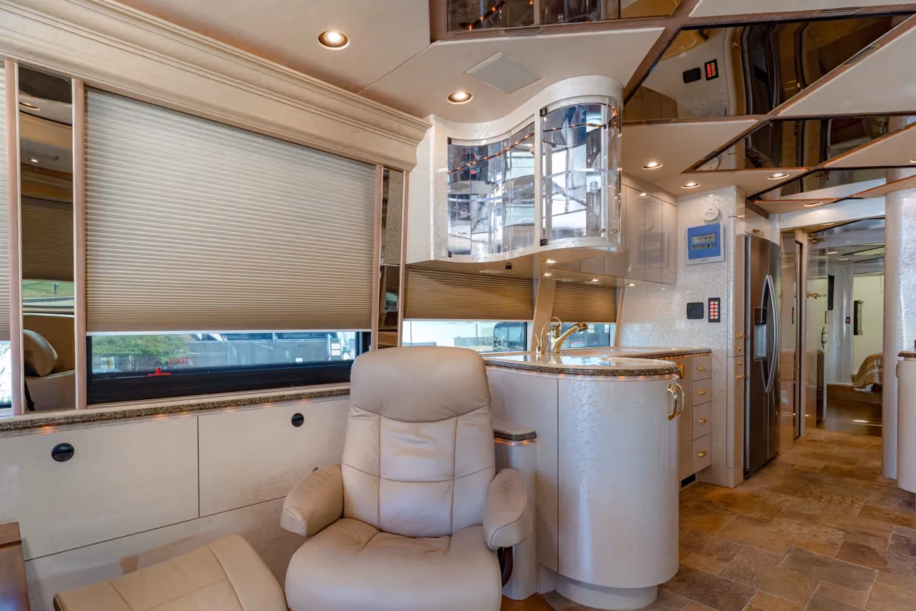 Salon interior view of Marathon Coach 1011