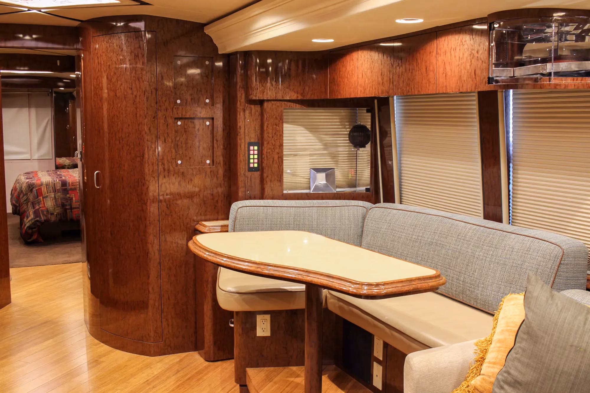 Interior salon cabinetry and finishes in Marathon Coach 1084