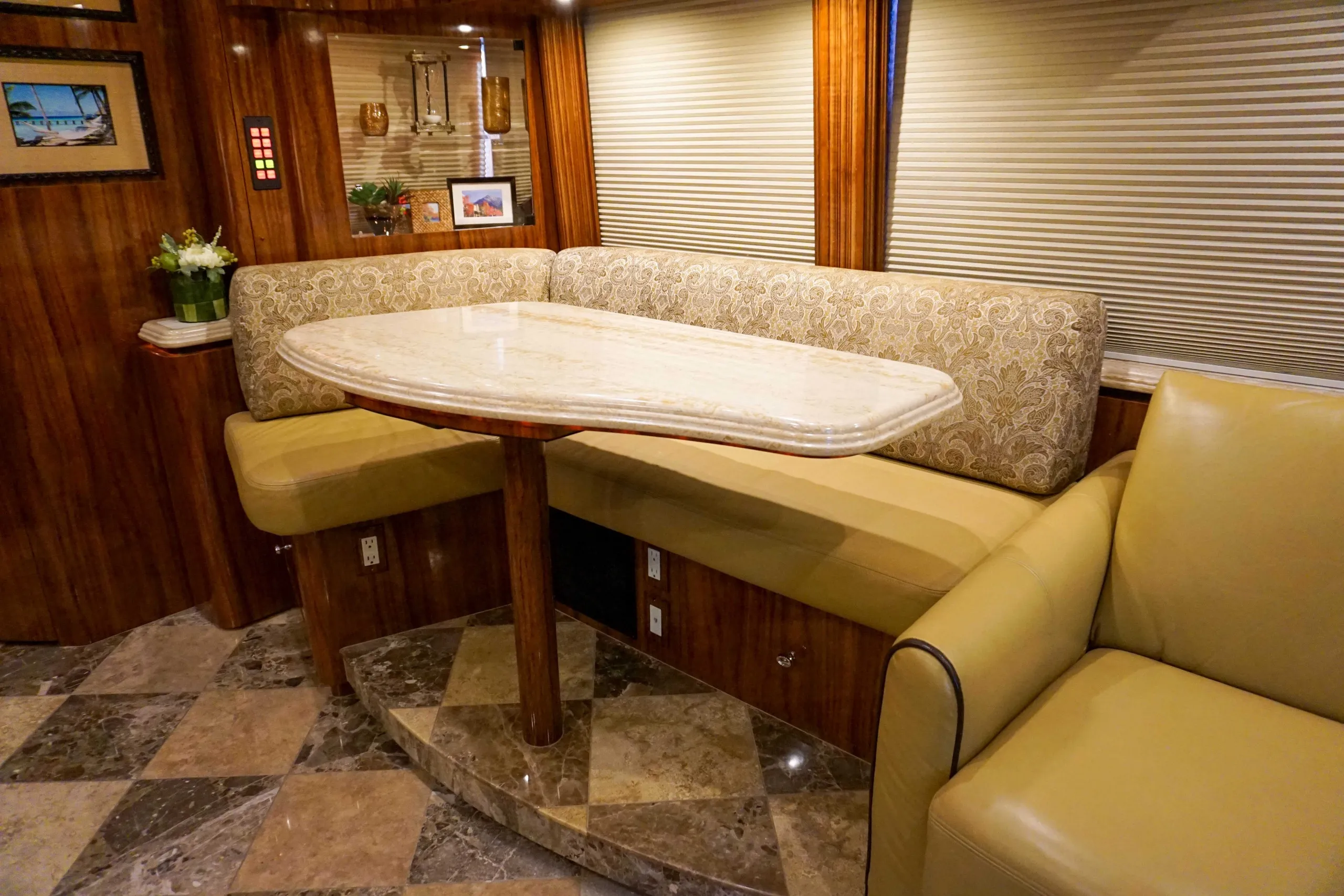 Interior salon cabinetry and finishes in Marathon Coach 1135