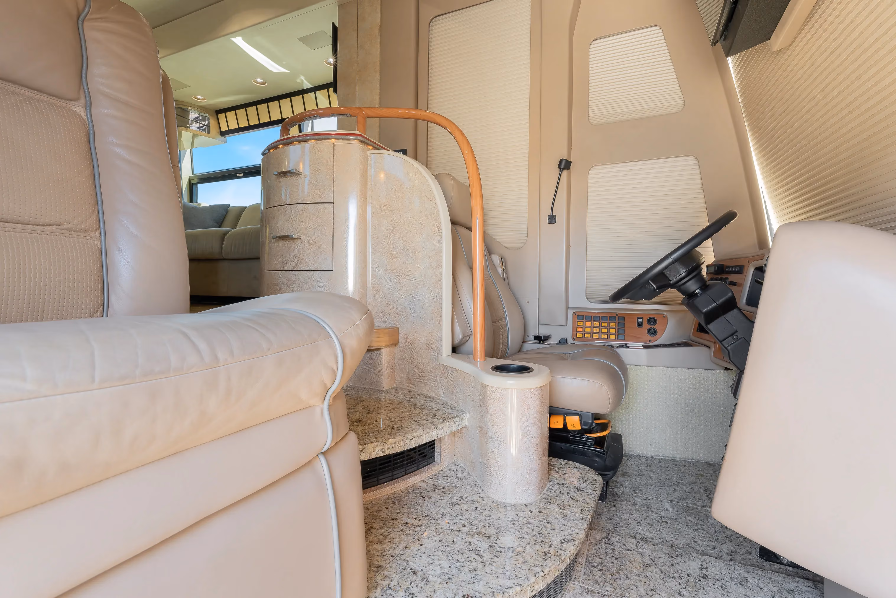 Interior of 2009 Prevost H3-45 Marathon Coach 1154