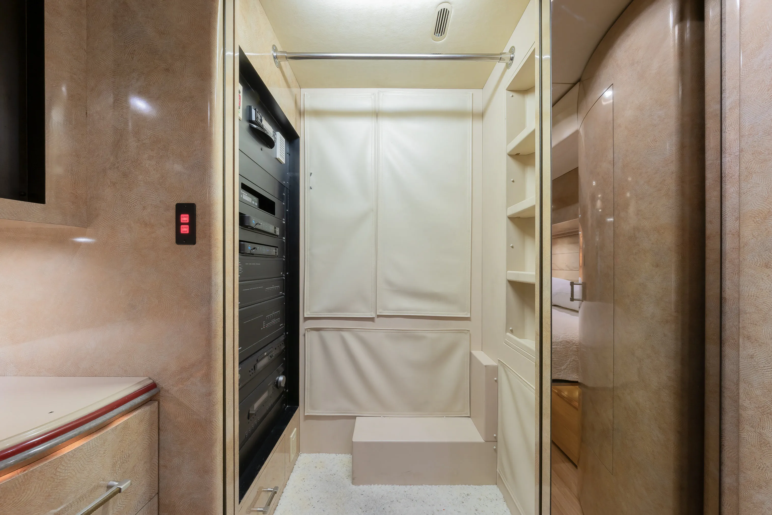 Interior detail of Marathon Coach 1154