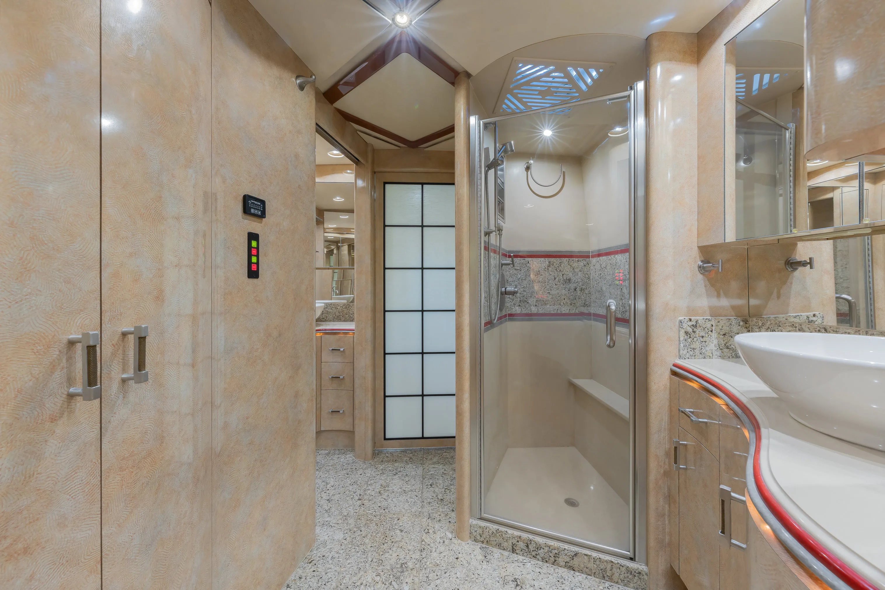 Interior bathroom vanity of Marathon Coach 1154