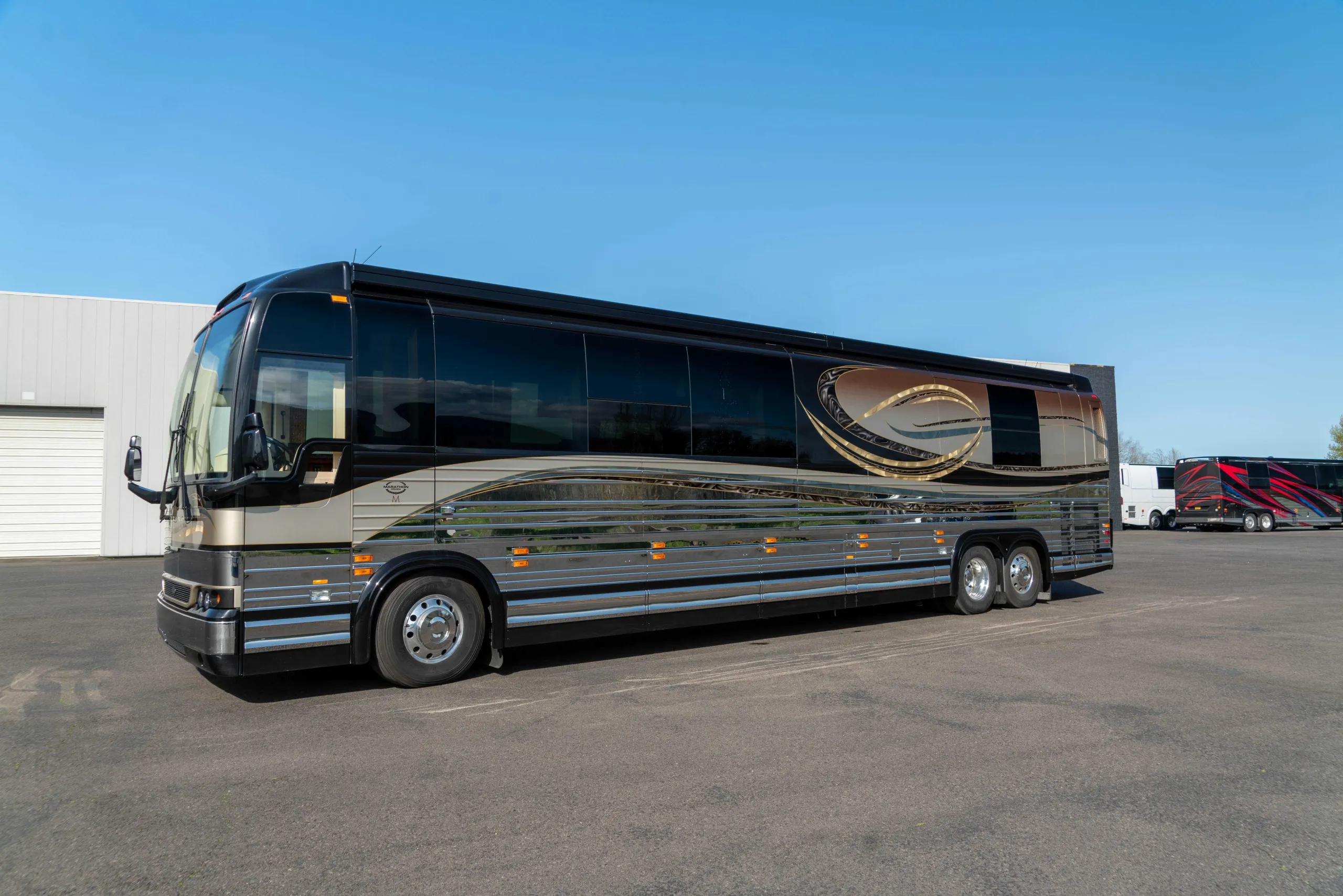 Exterior of 2010 Marathon Coach 1194 luxury motorcoach