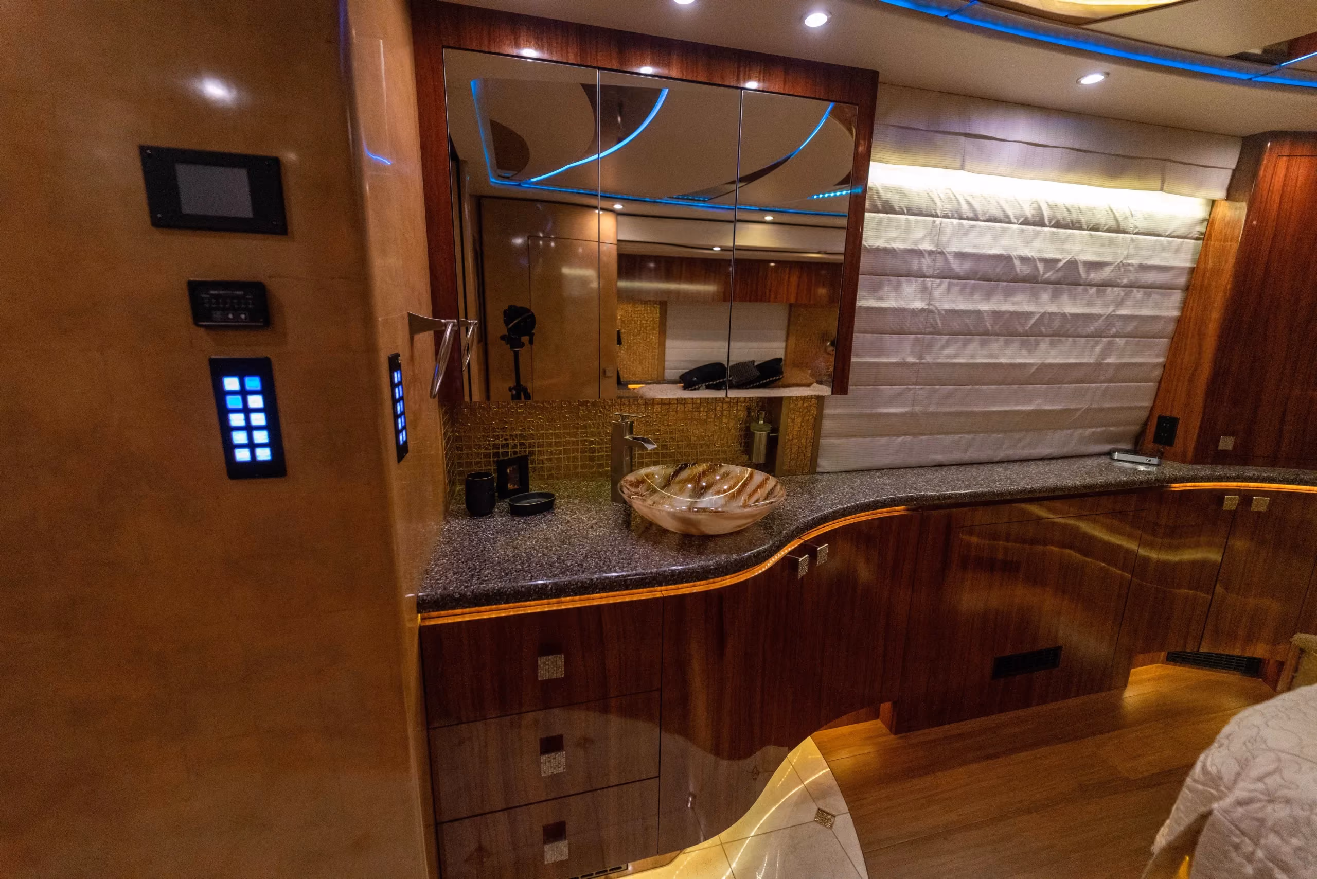 Interior bedroom cabinetry in Marathon Coach 1194