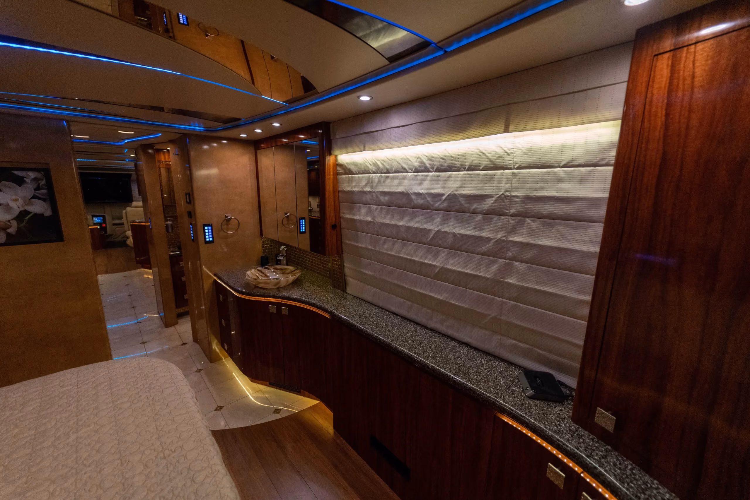 Interior finish detail of Marathon Coach 1194
