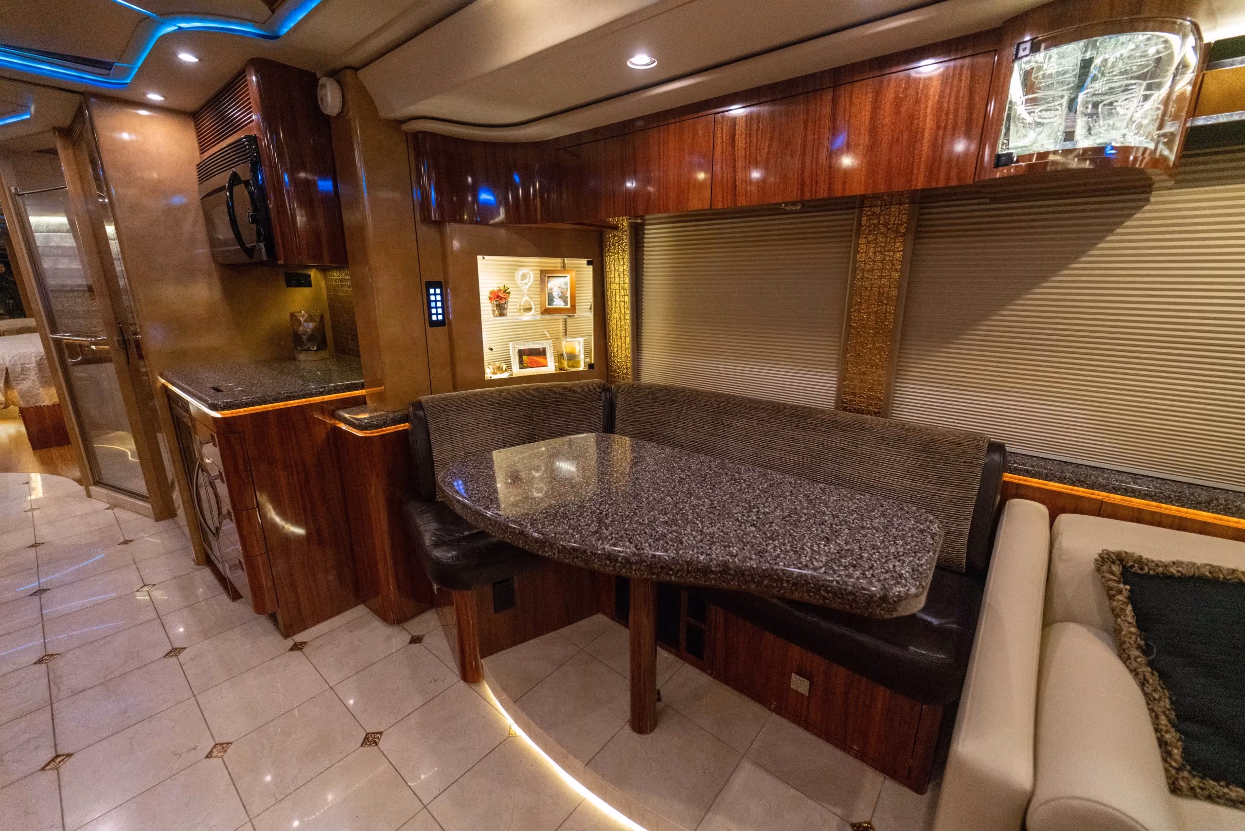 Interior salon cabinetry and finishes in Marathon Coach 1194
