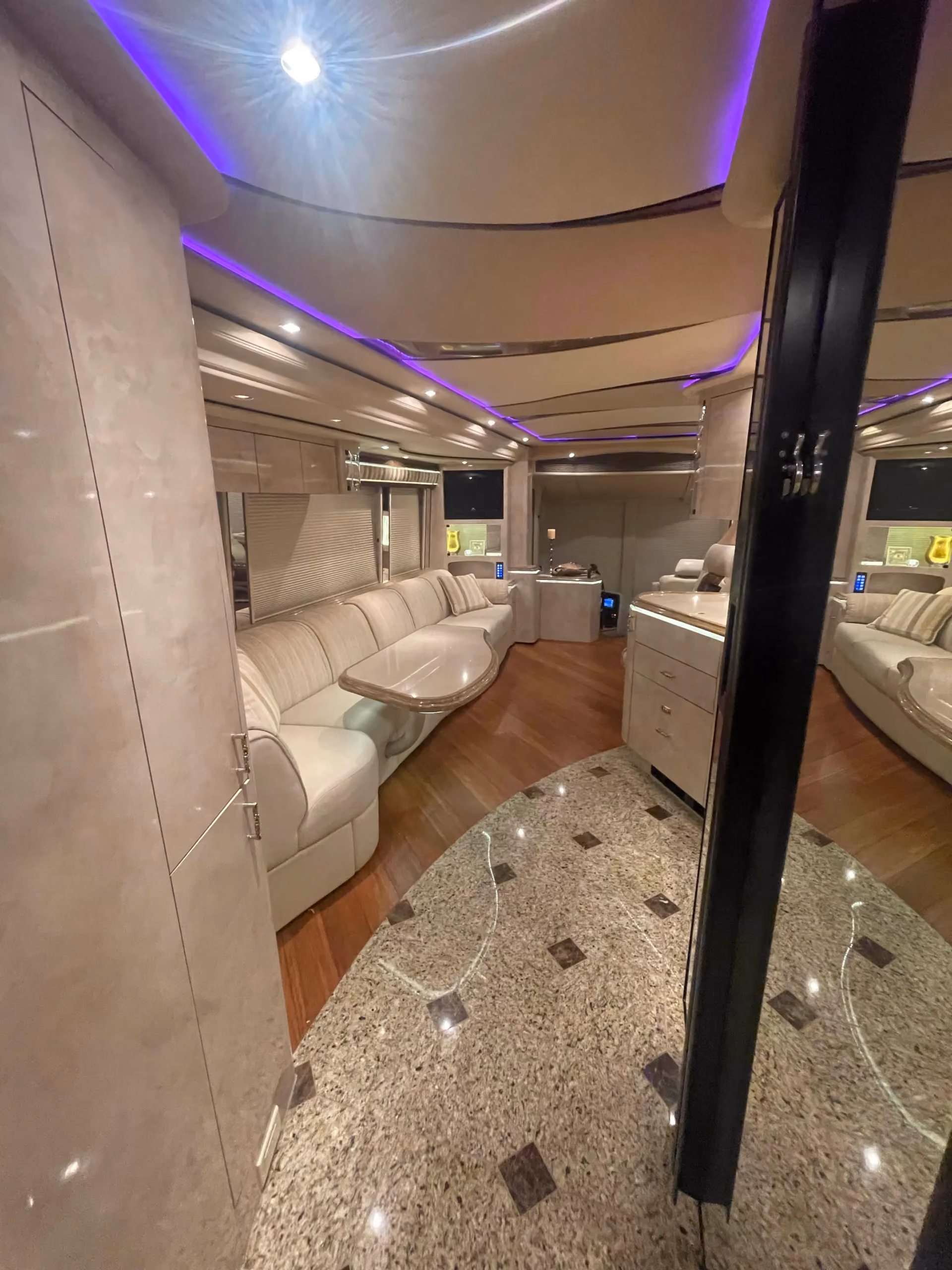 Interior bedroom of Marathon Coach 1202