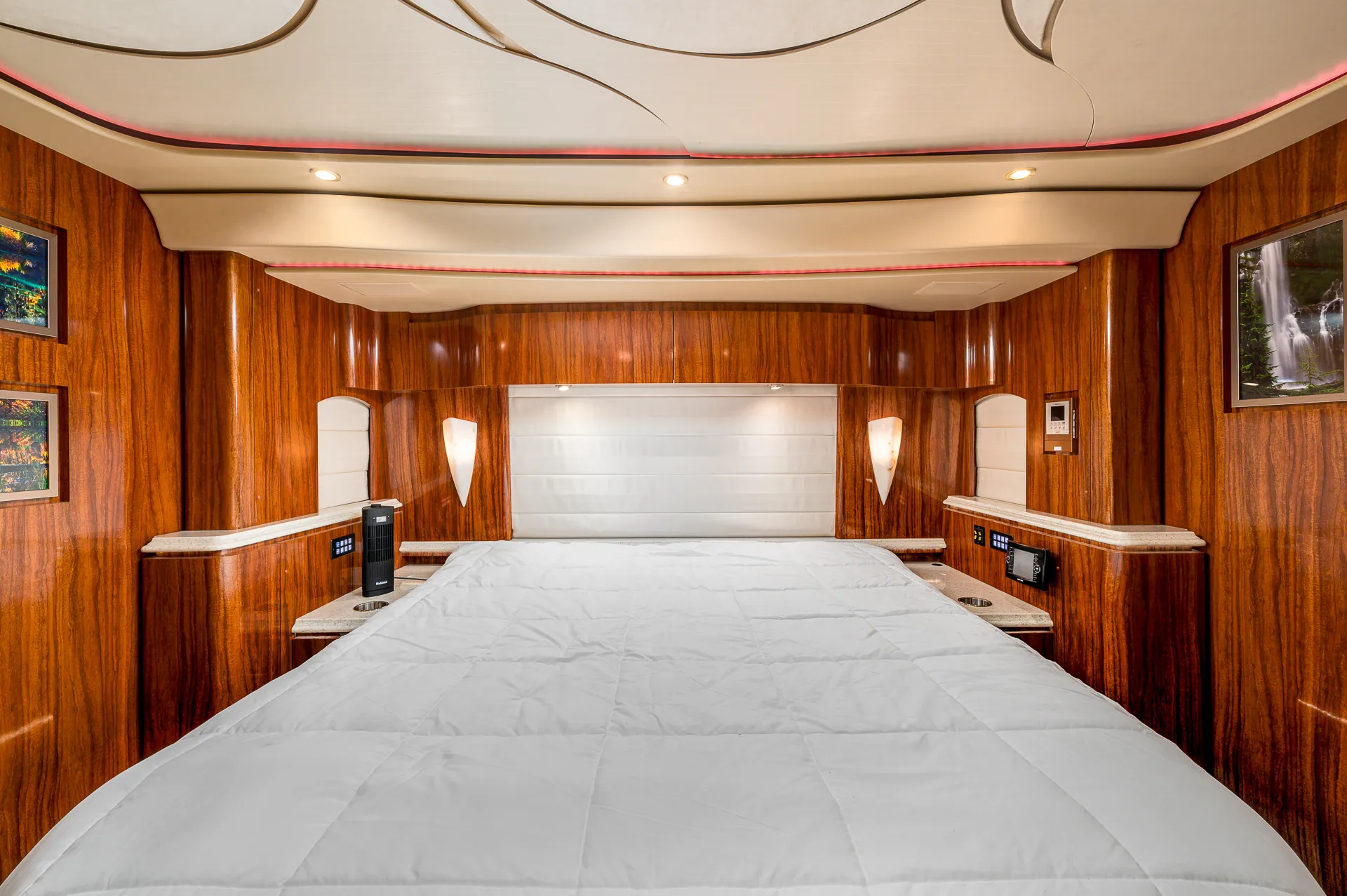 Interior bathroom area of Marathon Coach 1205