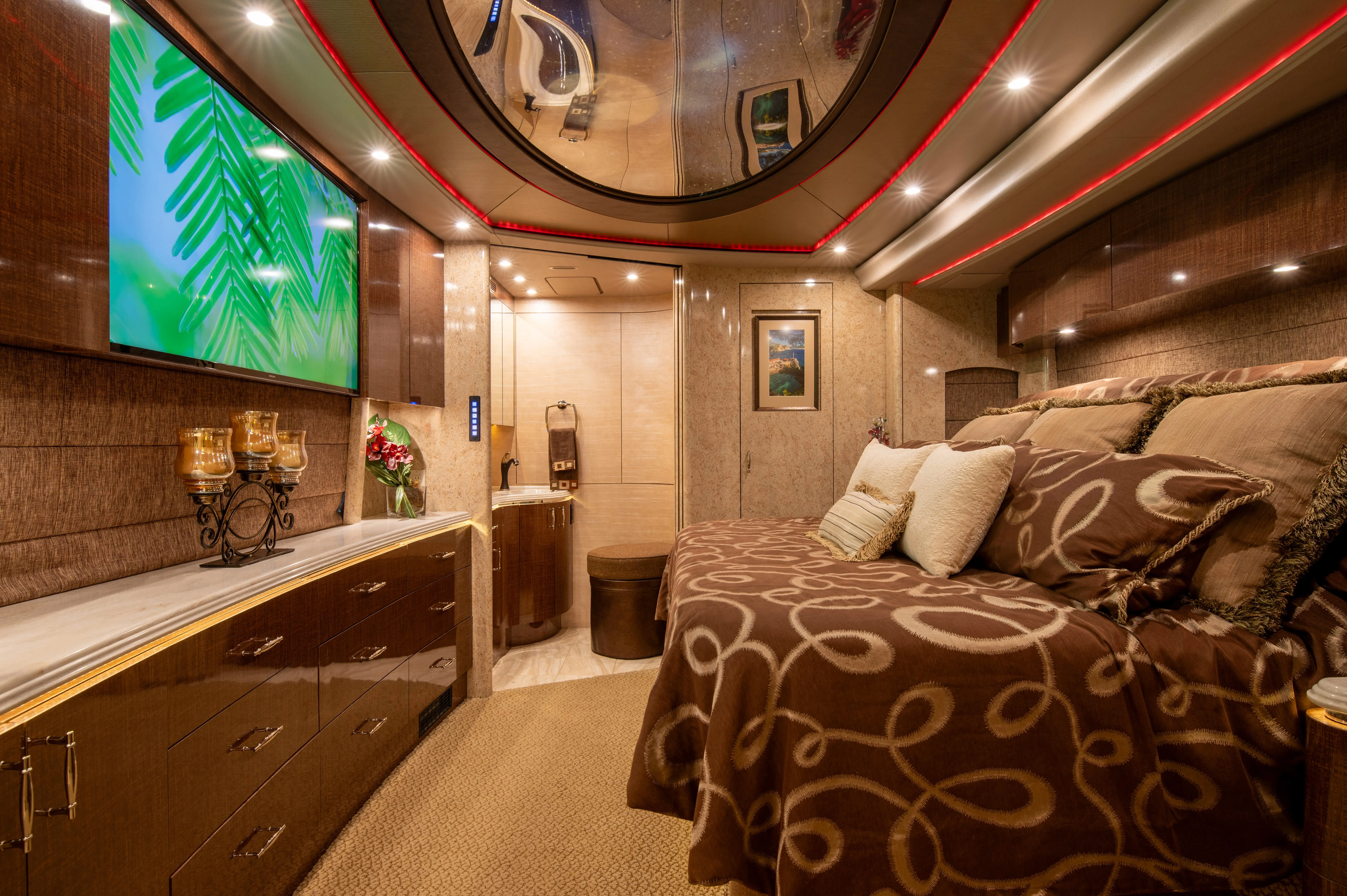Interior dining area of Marathon Coach 1219