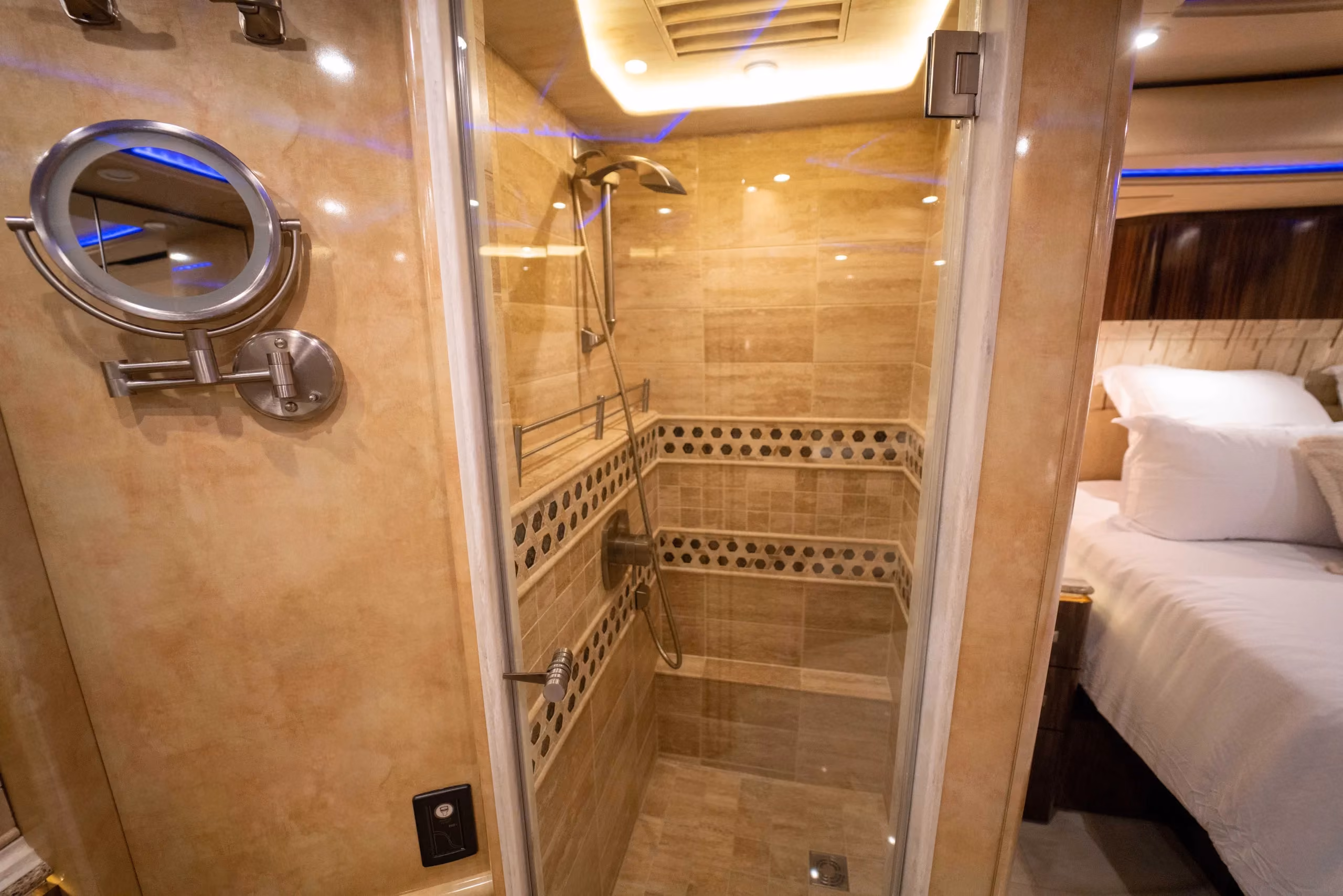 Interior bedroom detail of Marathon Coach 1241