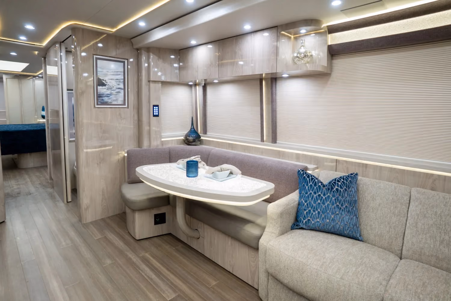 Interior salon cabinetry and finishes in Marathon Coach 1330