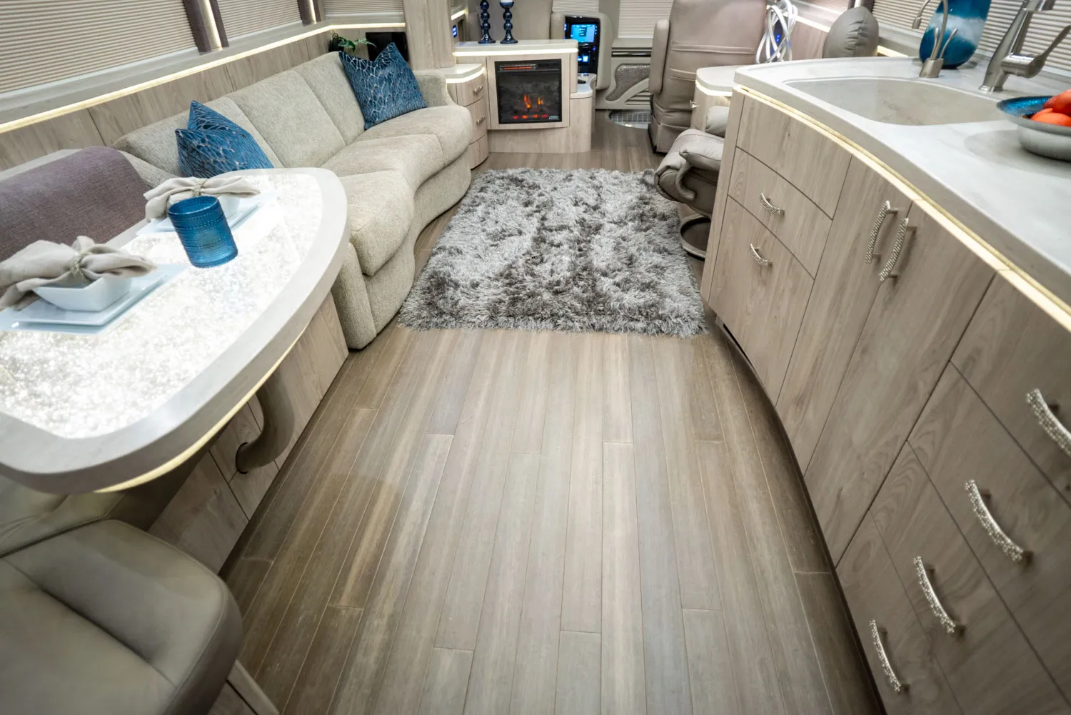 Interior bedroom cabinetry in Marathon Coach 1330