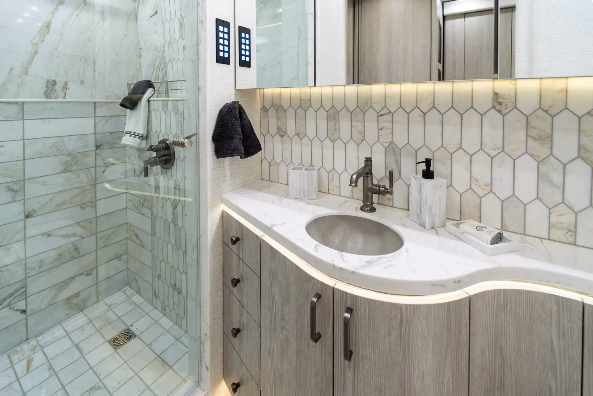 Interior shower area of Marathon Coach 1346