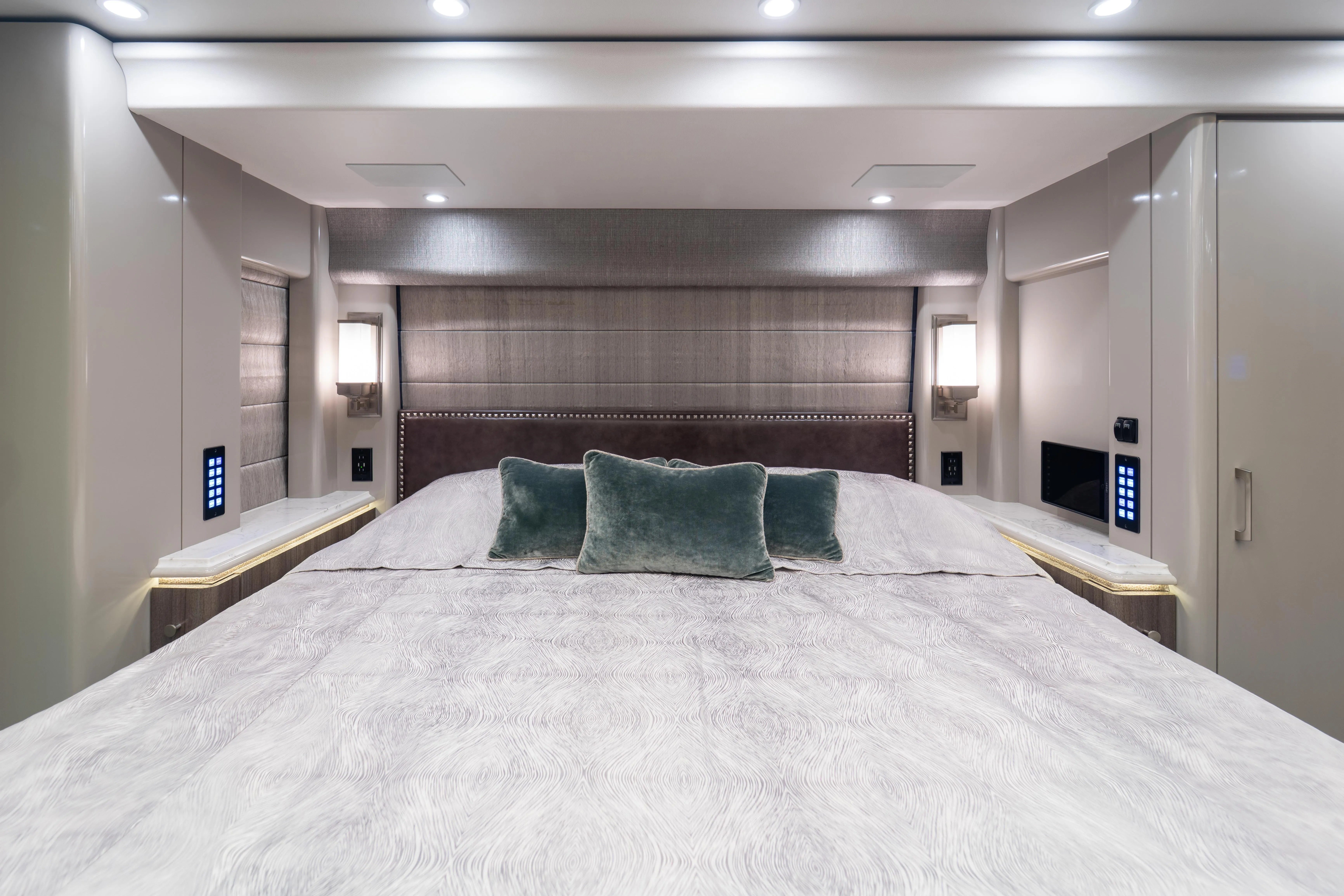 Interior rear bedroom suite of Marathon Coach 1341