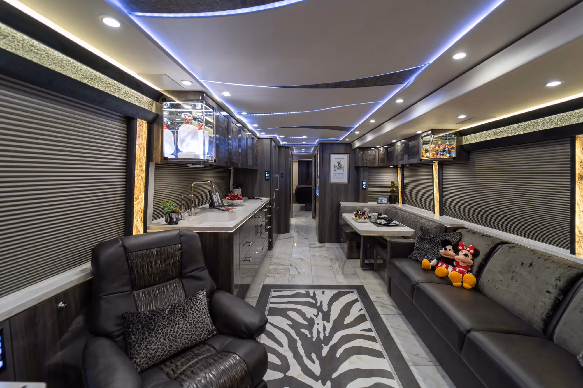 Interior shower area of Marathon Coach 1351
